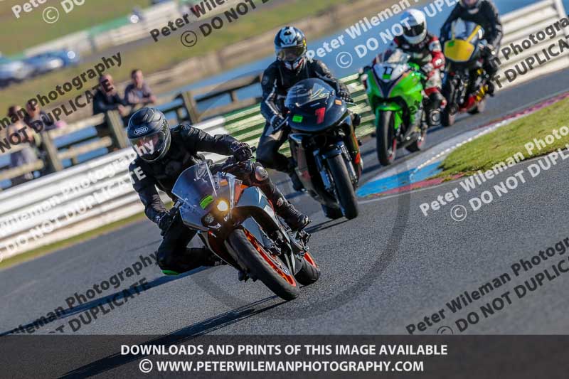 PJM Wedding Photography;enduro digital images;event digital images;eventdigitalimages;mallory park;mallory park photographs;mallory park trackday;mallory park trackday photographs;no limits trackdays;peter wileman photography;racing digital images;trackday digital images;trackday photos